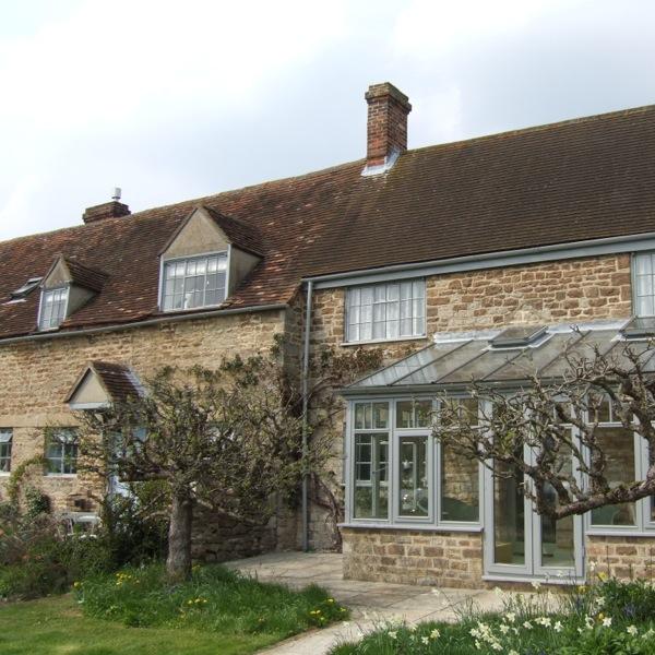 More images from 2264