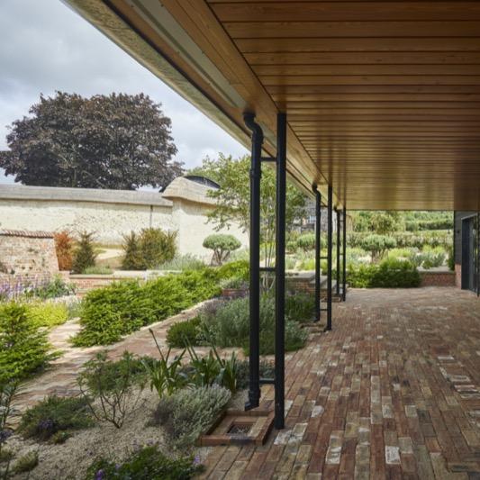 More images from 2553