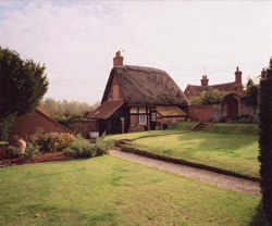 Sidebar random image